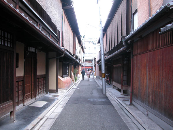 京都祇園遊郭の現地記録写真